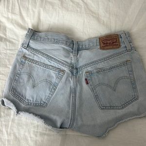 Levi’s high rise shorts